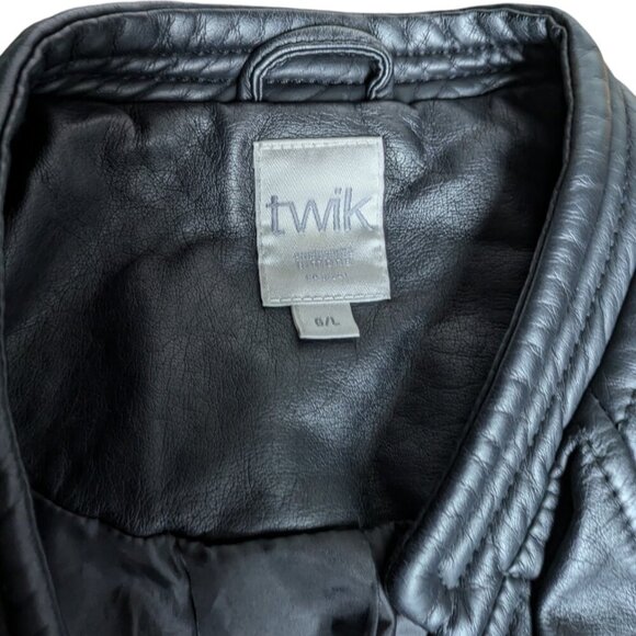 Simons Classic Black Faux Leather Jacket with Slim Fit, Women Large - Picture 7 of 8